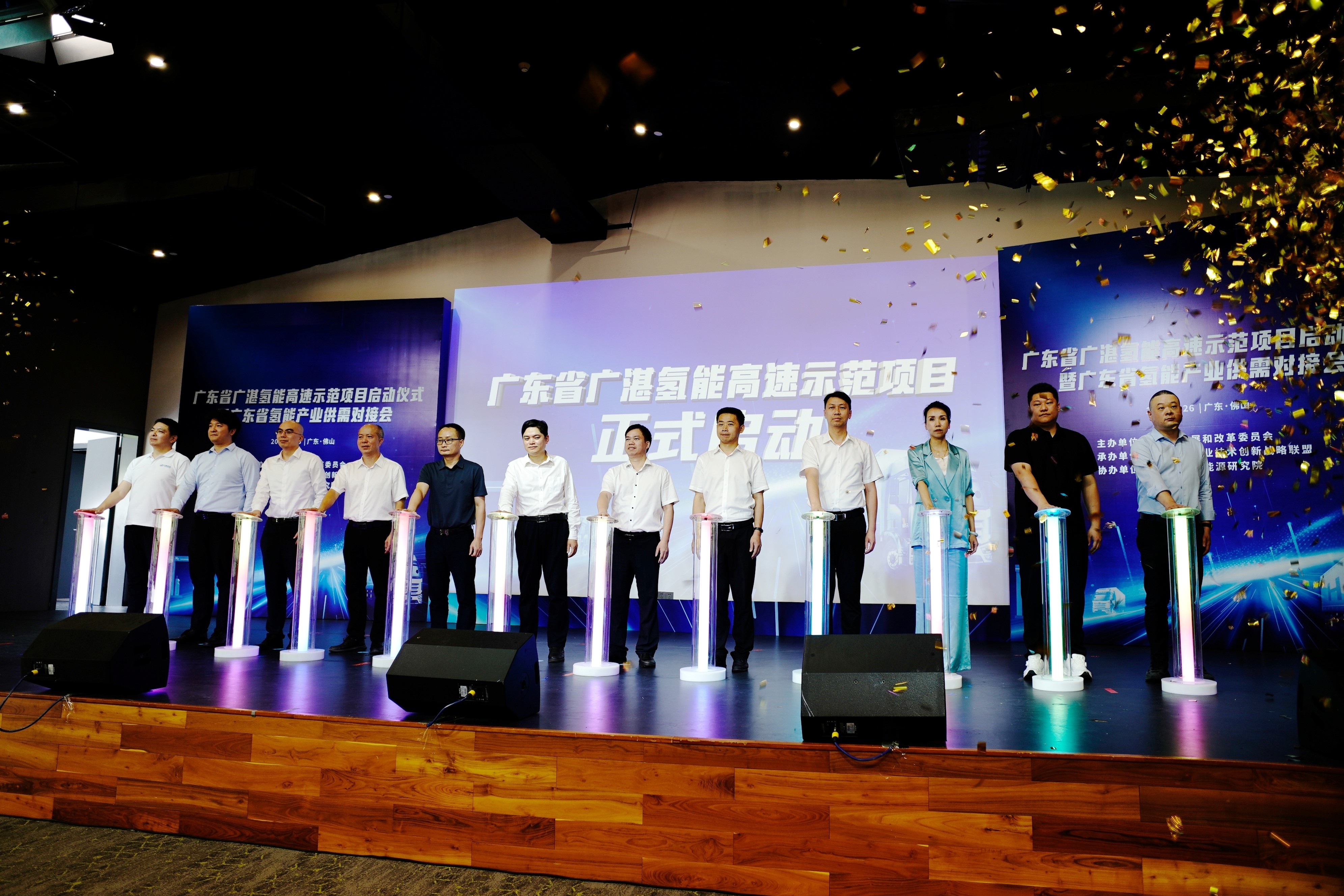 云奔潮涌 氫城合力丨昇輝新能源共建廣湛氫能高速示范項(xiàng)目，共同打造綠色運(yùn)輸新模式